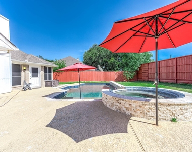 1835 Taylor Creek Drive - Photo Thumbnail 37