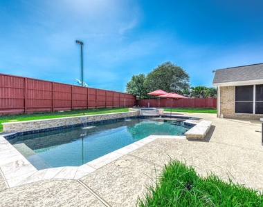 1835 Taylor Creek Drive - Photo Thumbnail 33