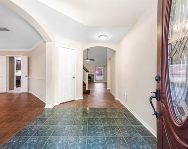 1835 Taylor Creek Drive - Photo Thumbnail 3