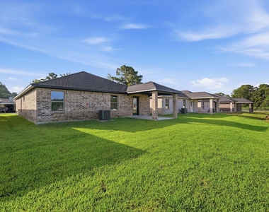 13134 Lake Conroe Bay Road - Photo Thumbnail 43