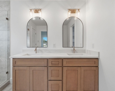 13134 Lake Conroe Bay Road - Photo Thumbnail 28