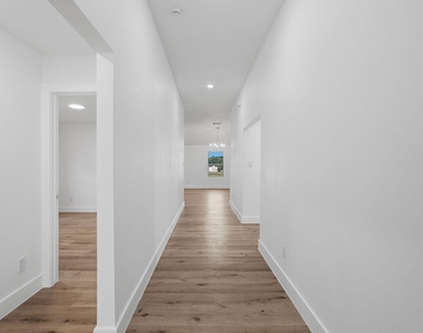 13134 Lake Conroe Bay Road - Photo Thumbnail 7