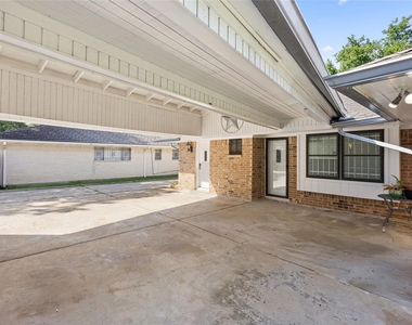 5827 S Braeswood Boulevard - Photo Thumbnail 29