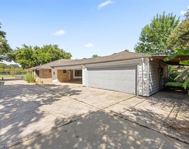 5827 S Braeswood Boulevard - Photo Thumbnail 26
