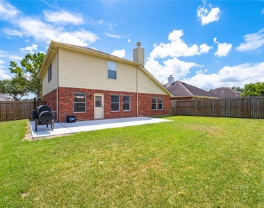 13601 Trail Meadow Lane - Photo Thumbnail 32