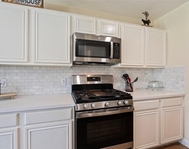 13601 Trail Meadow Lane - Photo Thumbnail 11