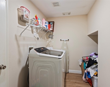 13601 Trail Meadow Lane - Photo Thumbnail 27