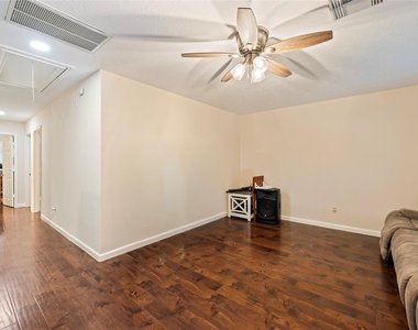 13601 Trail Meadow Lane - Photo Thumbnail 19