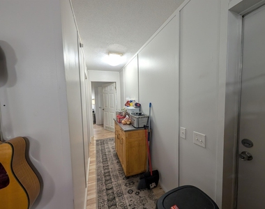 1274 Cardinal Lane - Photo Thumbnail 6
