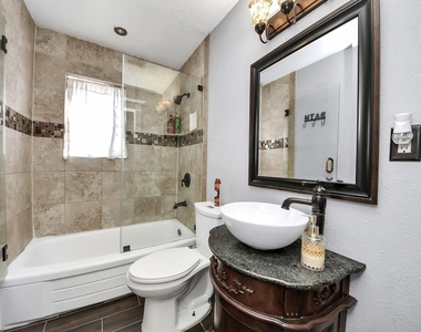 8607 Shadow Crest Street - Photo Thumbnail 12