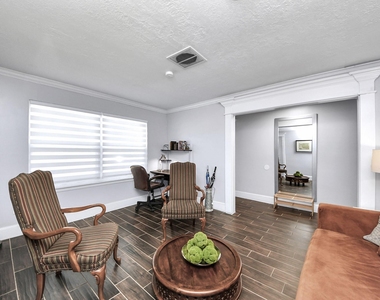8607 Shadow Crest Street - Photo Thumbnail 7
