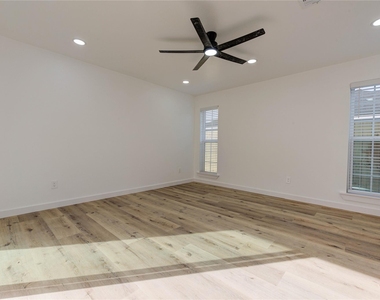 3223 Cherry Hills Drive - Photo Thumbnail 10