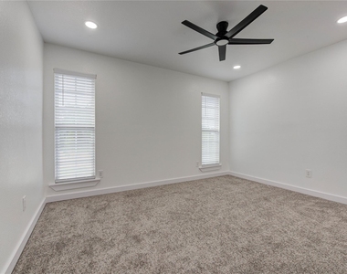3223 Cherry Hills Drive - Photo Thumbnail 13