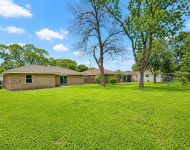 705 Evanston Street - Photo Thumbnail 17