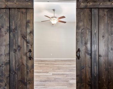 13402 Indigo Sands Drive - Photo Thumbnail 12