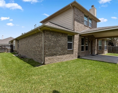 13402 Indigo Sands Drive - Photo Thumbnail 4