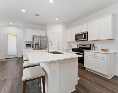4937 Blue Beetle Ridge Drive - Photo Thumbnail 5