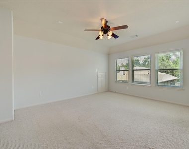7931 Black Horse Cove - Photo Thumbnail 19
