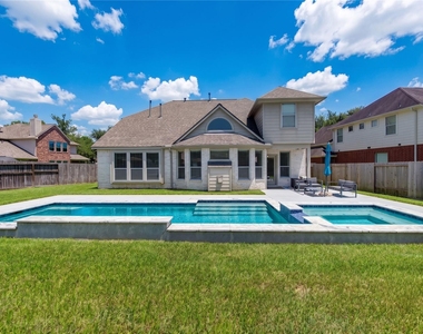 7931 Black Horse Cove - Photo Thumbnail 25