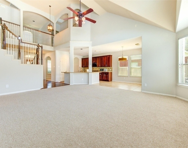 7931 Black Horse Cove - Photo Thumbnail 15