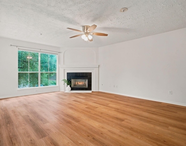 8051 Bay Branch Dr - Photo Thumbnail 3
