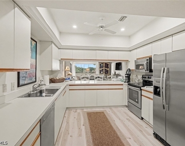 6045 Chardonnay Lane - Photo Thumbnail 9