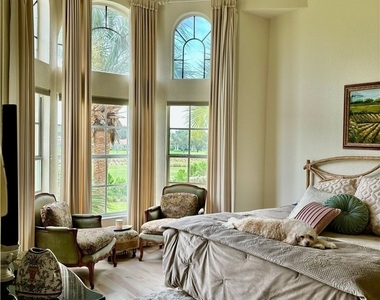 6045 Chardonnay Lane - Photo Thumbnail 10