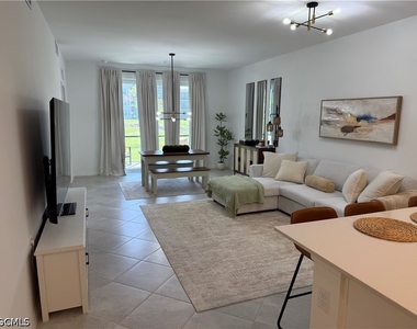 18421 Copperhead Court N - Photo Thumbnail 5