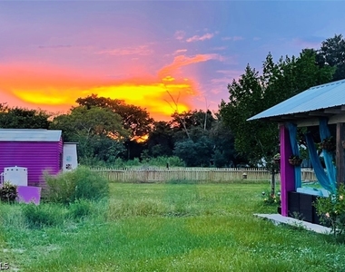 455 Trader Road - Photo Thumbnail 40