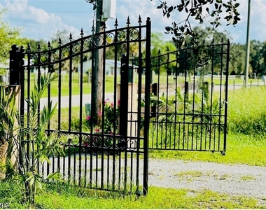 455 Trader Road - Photo Thumbnail 20