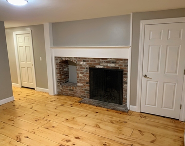 371 Washington - Photo Thumbnail 10