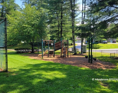 286 Winding Pond - Photo Thumbnail 31