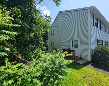 286 Winding Pond - Photo Thumbnail 2