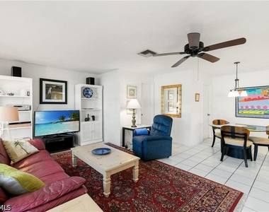 751 Orchid Court - Photo Thumbnail 5