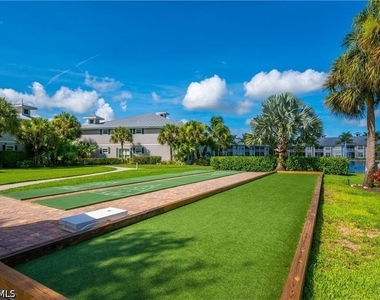 7940 Mahogany Run Lane - Photo Thumbnail 21