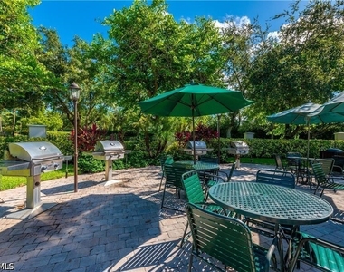 7940 Mahogany Run Lane - Photo Thumbnail 23