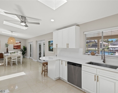482 Tradewinds Avenue - Photo Thumbnail 11