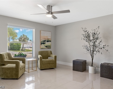 482 Tradewinds Avenue - Photo Thumbnail 5