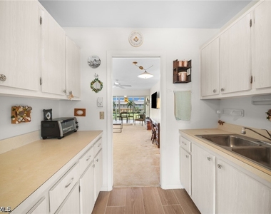 468 12th Avenue S - Photo Thumbnail 14