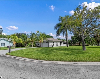 125 Westwood Drive - Photo Thumbnail 24