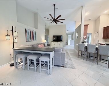 6345 Lexington Court - Photo Thumbnail 9