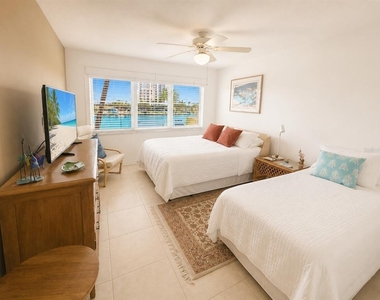 1621 Gulf Boulevard - Photo Thumbnail 17