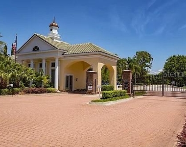 2045 Greenbriar Terrace - Photo Thumbnail 36