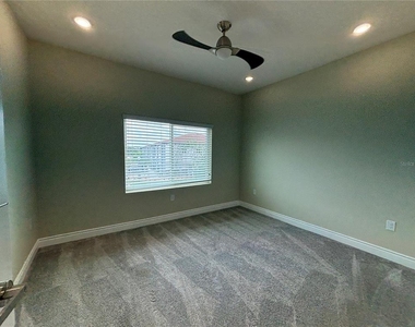 2045 Greenbriar Terrace - Photo Thumbnail 21