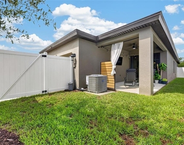 12427 Bay Estuary Bend - Photo Thumbnail 28