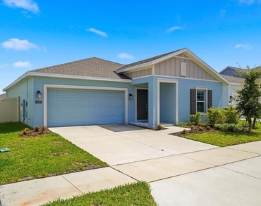 1033 Holden Way - Photo Thumbnail 1