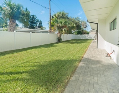 187 145th Avenue E - Photo Thumbnail 64