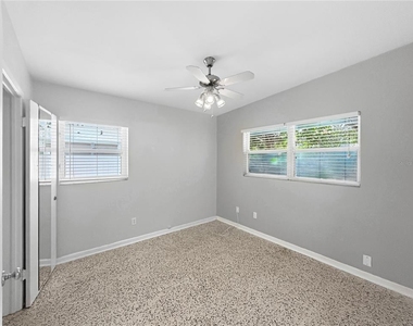 921 6th Avenue Nw - Photo Thumbnail 17