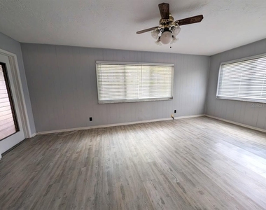 13425 86th Avenue - Photo Thumbnail 5