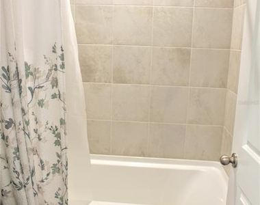 2471 Warren Acres Boulevard - Photo Thumbnail 3